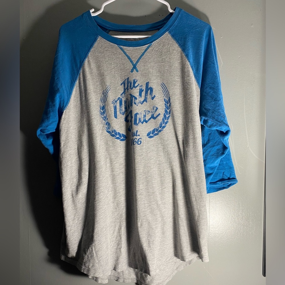 The North Face 3/4 Length Shirt